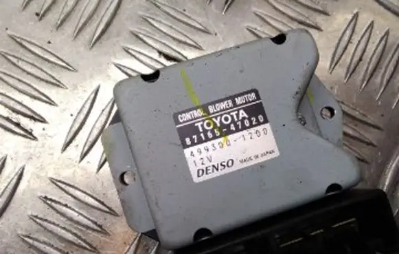 Toyota Prius (XW20) Heater blower motor/fan resistor 8716547020 4993001200