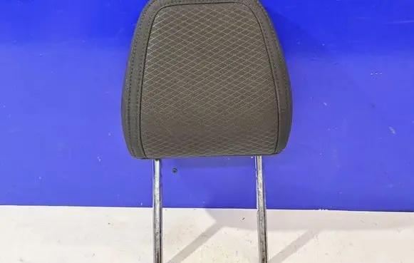 Polestar 2 Front seat headrest 32206471