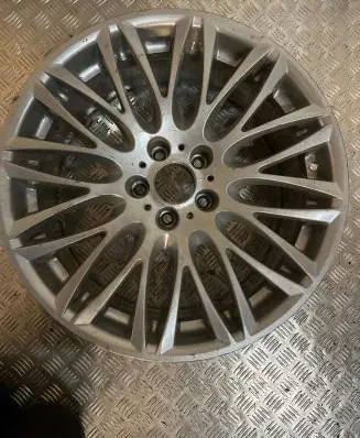 R20 alloy rim
