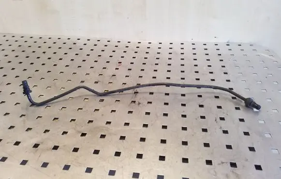 Volkswagen Touran I Clutch pipe/line 