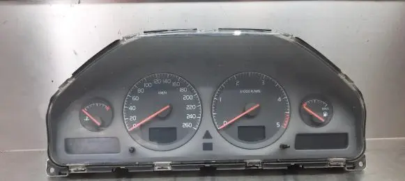 Volvo S80 Speedometer (instrument cluster)