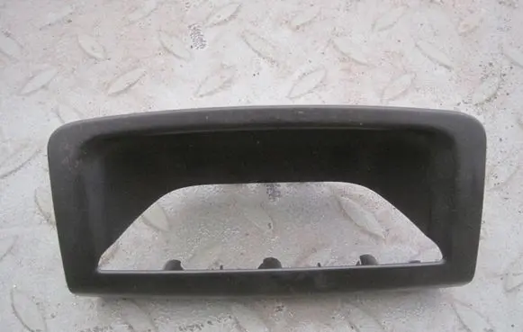 Volkswagen Amarok Other rear door trim element 2H0867171D