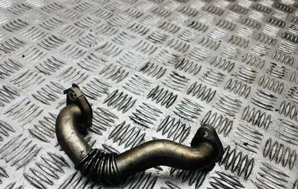 Volkswagen Golf Plus EGR valve line/pipe/hose 03L131521D
