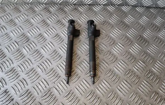 Peugeot Boxer Fuel injectors set 28657626 9824388280