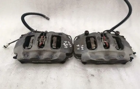 Porsche 911 997 Front brake caliper 9973514210D 9973514220C