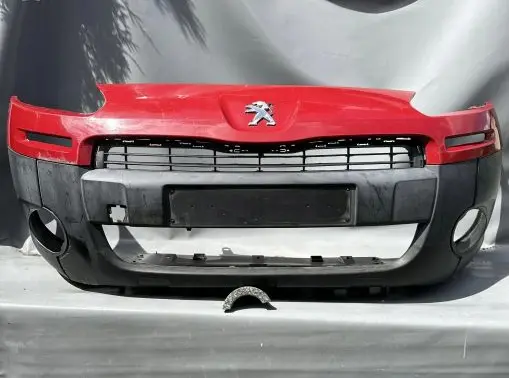Peugeot Partner Front bumper