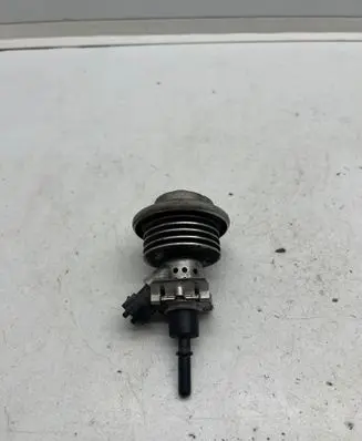 Jaguar XE AdBlue injector FX23189E3AA