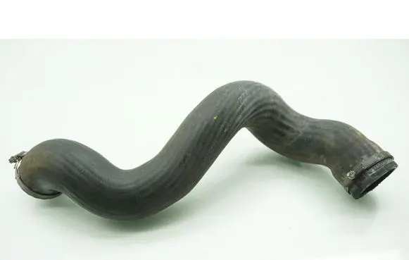 Volvo XC70 Air intake hose/pipe 30792545