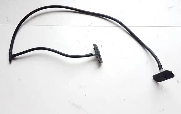 Citroen C3 Aircross Windshield washer spray nozzle 