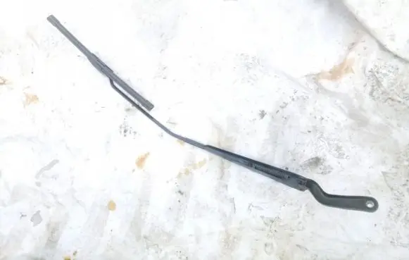 Ford Fiesta Front wiper blade arm