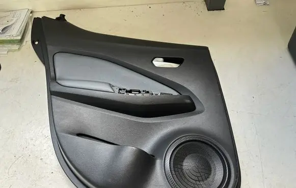 Nissan Juke II F16 Rear door card panel trim