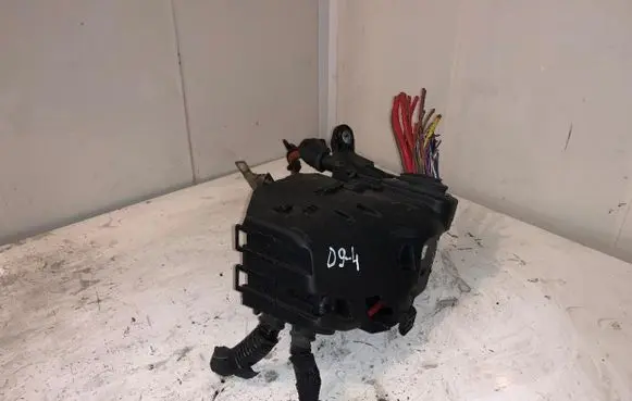 Volvo V70 Fuse box set 6g9t14a067CA D94