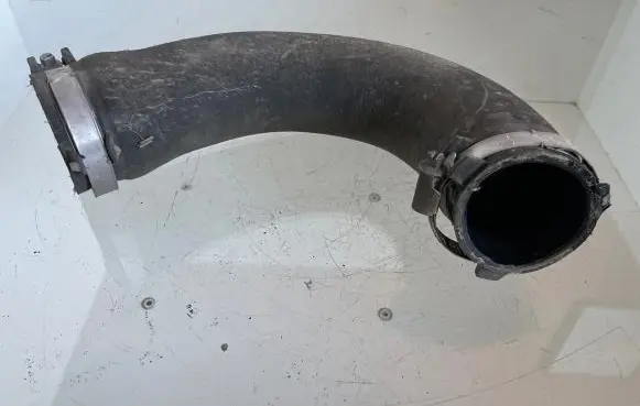 Audi A4 S4 B8 8K Intercooler hose/pipe 8K0145709H HT4C7