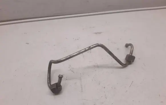 Peugeot 406 Fuel injector supply line/pipe 