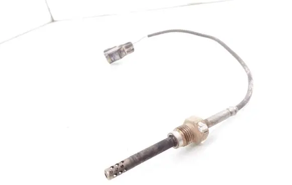 Volvo S80 Exhaust gas temperature sensor 30713739