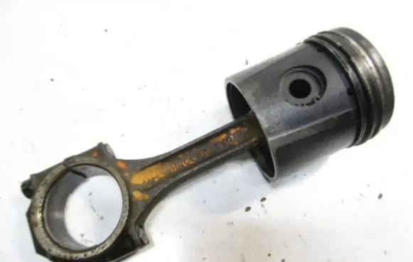 Piston