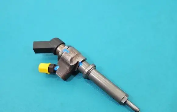 Peugeot 307 Fuel injector 9636819380 IMPRK1465549