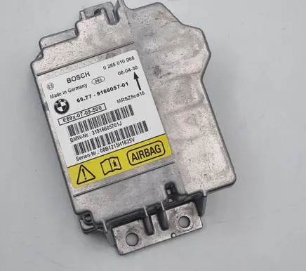 BMW 1 E81 E87 Airbag control unit/module 9166057 31916605701J 0285010066