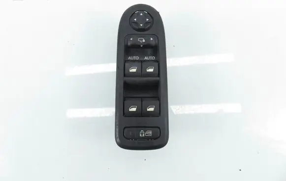 Citroen C3 Electric window control switch 96652236XT