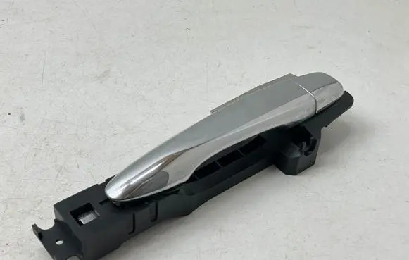 Nissan Navara D23 Rear door exterior handle 