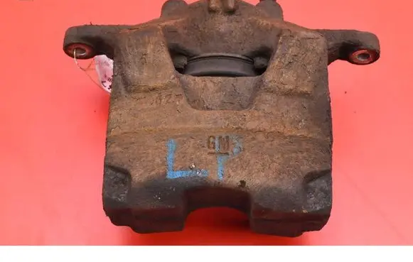 Chevrolet Orlando Front brake caliper
