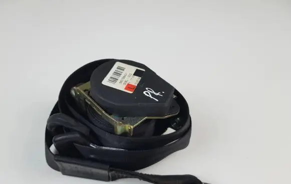 Audi A4 S4 B6 8E 8H Front seatbelt 560788401
