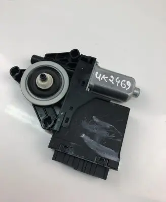 Volvo XC60 Front door window regulator motor 31674755