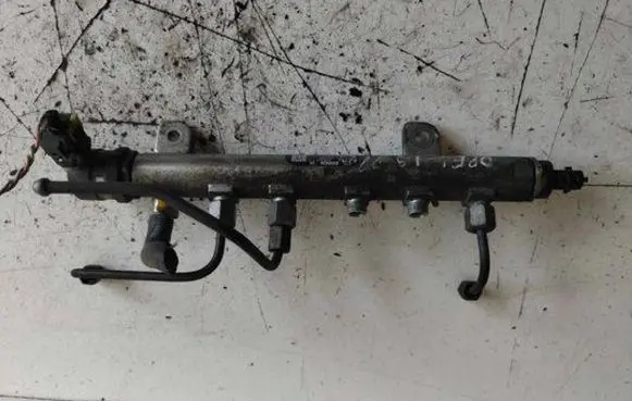 Opel Zafira B Fuel main line pipe 0445214056 0599072