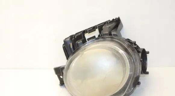Nissan Juke I F15 Headlight/headlamp