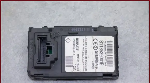 Renault Megane II Other control units/modules 8200074331A