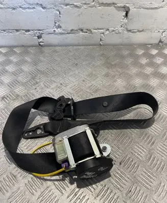 Porsche Cayenne (9PA) Front seatbelt 6047614