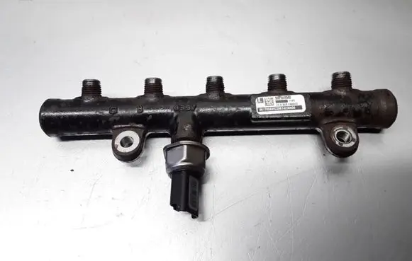 Volvo S40 Fuel main line pipe 9681649580 9658227880