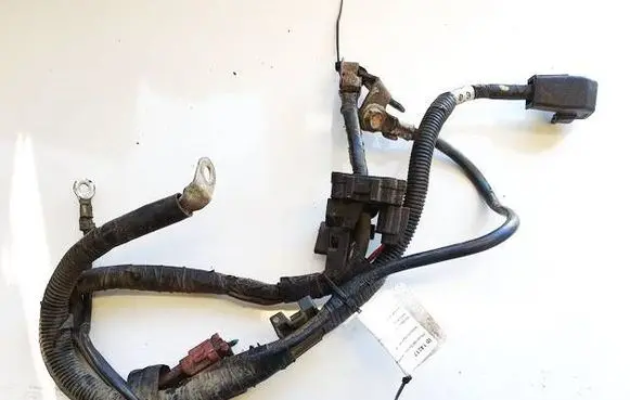Subaru Outback Positive cable (battery) 