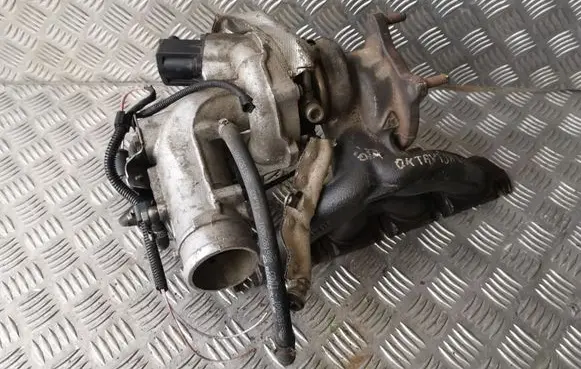 Volkswagen PASSAT B6 Turbo 06F145701E 06F145710G