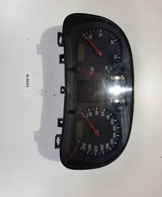 Volkswagen Golf IV Speedometer (instrument cluster) 1J0920805G