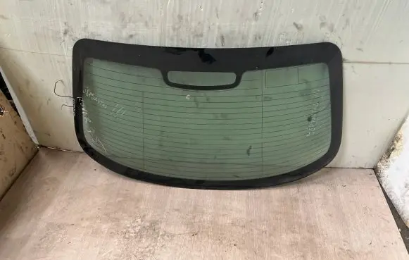 Rover 75 Rear windscreen/windshield window 