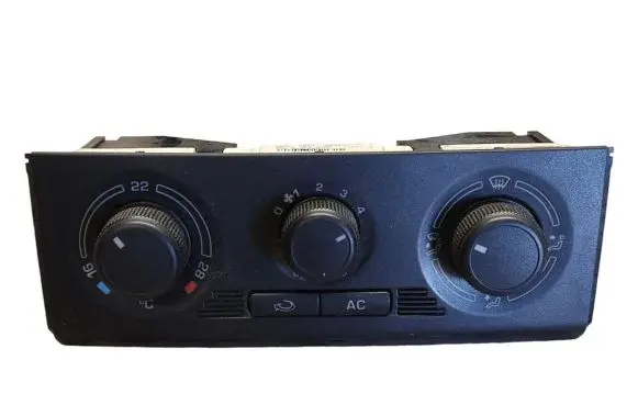 Skoda Fabia Mk2 (5J) Climate control unit 5J0820045 901513690000