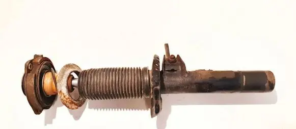 Volkswagen Touran I Front shock absorber/damper 