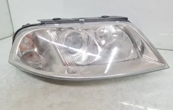 Volkswagen PASSAT B5.5 Headlight/headlamp 3B0941016AN