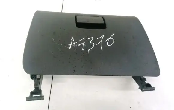 Ford Focus Glove box C88RA