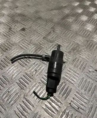 Volkswagen Golf V Windscreen/windshield washer pump 1K6955651