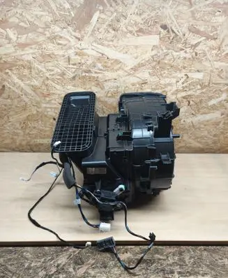 Renault Austral Interior heater climate box assembly housing 27210G142A