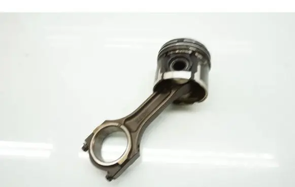 Mazda 6 Piston with connecting rod 