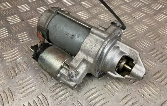 Mercedes-Benz C W205 Starter motor A2749062100