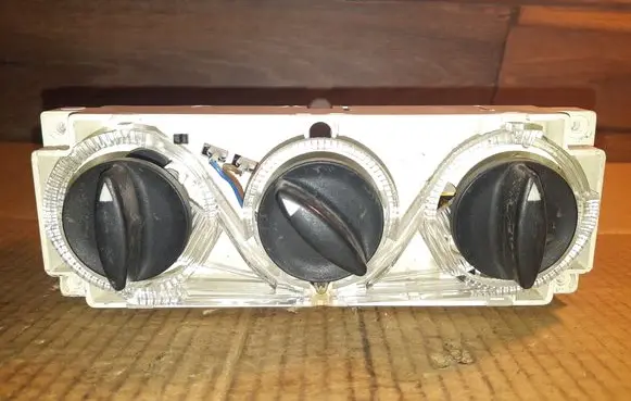 Audi A4 S4 B5 8D Climate control unit