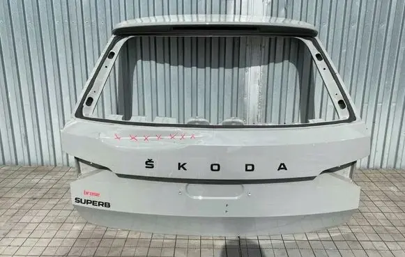 Skoda Superb B8 (3V) Truck tailgate 
