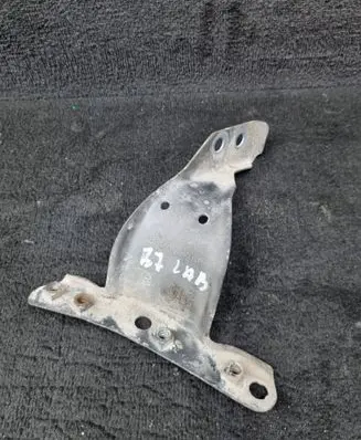 Audi A4 S4 B7 8E 8H Fender mounting bracket 8E0821136A