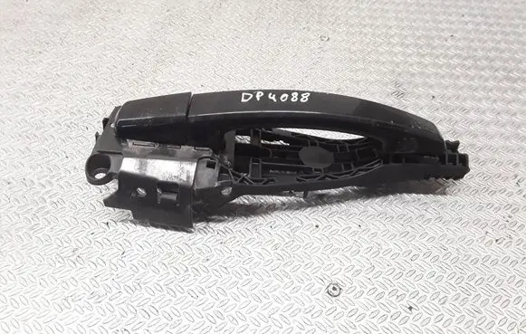 Opel Astra J Front door exterior handle