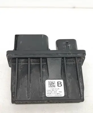Volkswagen Transporter - Caravelle T6 Adblue control unit 172410705 7N0941329