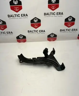 BMW 4 F32 F33 other engine part 8602082 1161